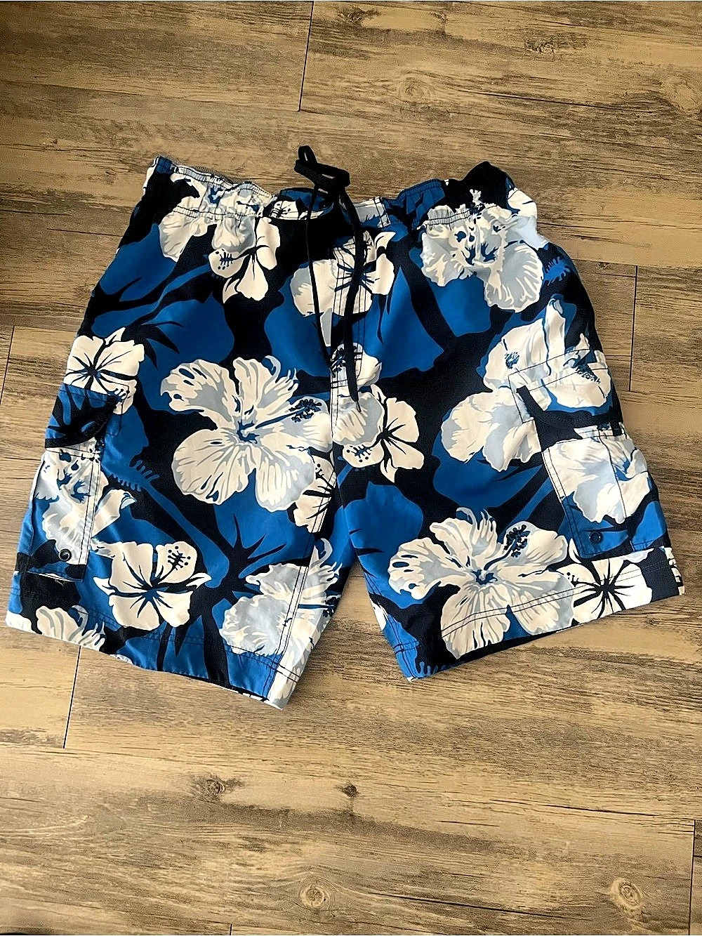 Arizona Swim Trunks Mens Small Blue Hibiscus Floral Cargo Board Shorts Brand New